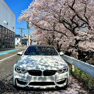 M4 クーペ F82