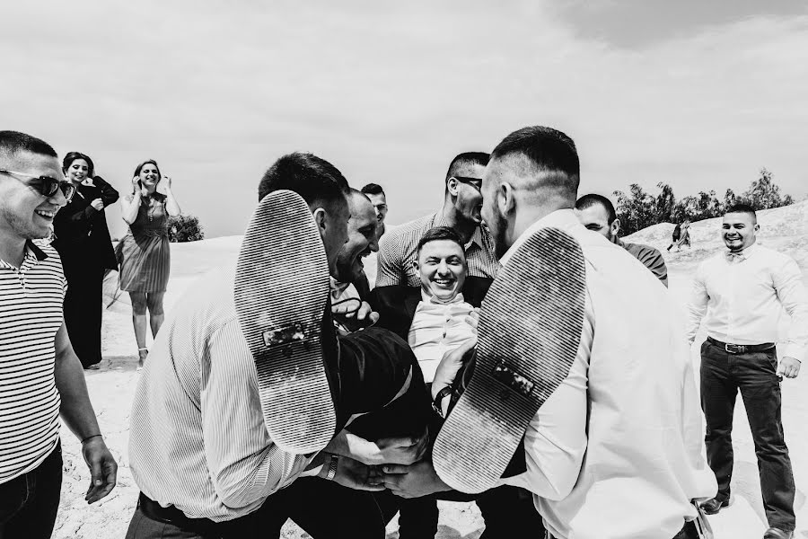 Wedding photographer Vitaliy Nikolenko (vital). Photo of 20 June 2018