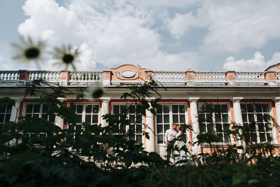 Fotógrafo de casamento Kristina Apreleva (aprelevachris). Foto de 5 de agosto 2018