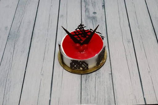 Strawberry Cake [500 Gms]