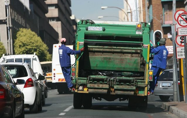 Pikitup workers are unable to collect waste in parts of Johannesburg due to a protest outside a number of its depots.