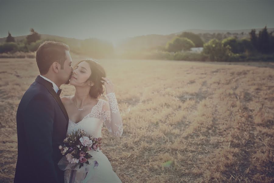 Wedding photographer Samet Başbelen (sametbasbelen1). Photo of 17 September 2015