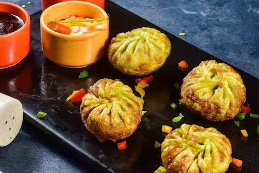 Veg Fried Momos [12 Pieces]