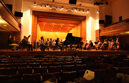 LP Duo i Beogradska filharmonija sutra izvode dela Najmana, Adamsa, Debisija i Skrjabina