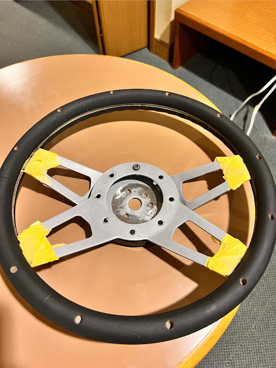 ジムニーのグラント・DIY・ステアリングに関するカスタム事例の投稿画像1枚目