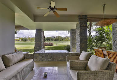 Apartment with terrace and pool 9