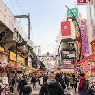 鯉魚潭樹屋餐廳