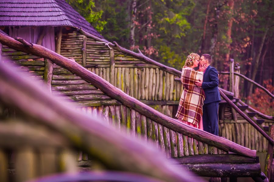 Fotógrafo de casamento Yuriy Rizhok (yurigi55). Foto de 13 de janeiro 2020