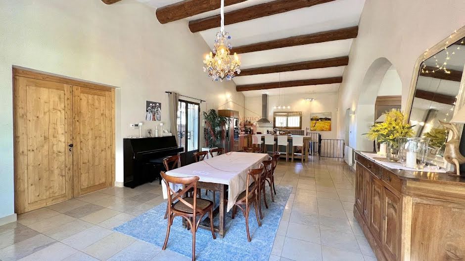 Vente villa 7 pièces 270 m² à Aix-en-Provence (13090), 1 790 000 €