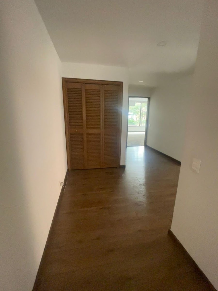 Apartamento En Arriendo - La Cabrera, Bogota