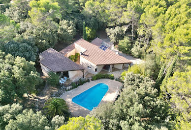 House with pool and terrace 3