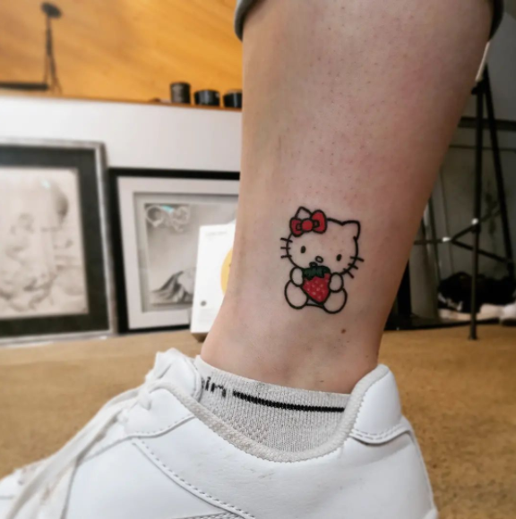 Tiny Kitty Tattoo