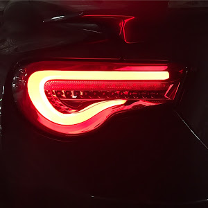 86 ZN6