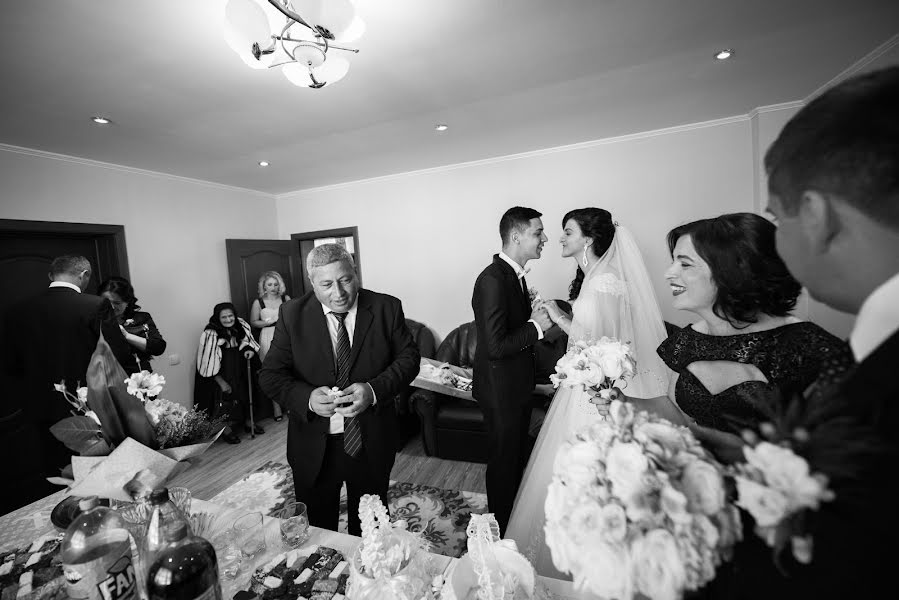 Wedding photographer Ovidiu Marian (ovidiumarian). Photo of 13 September 2016