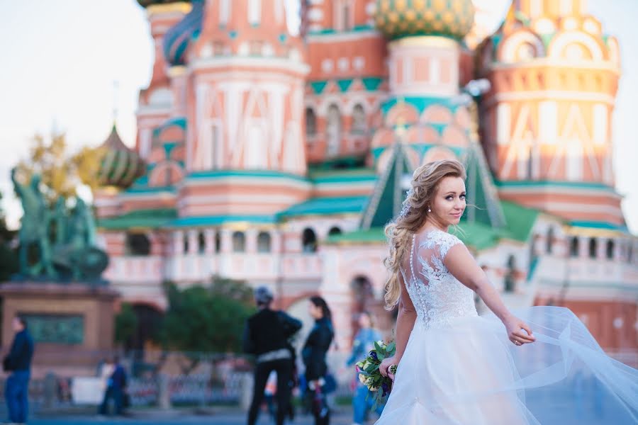 Fotógrafo de casamento Sergey Andreev (andreevs). Foto de 7 de novembro 2017