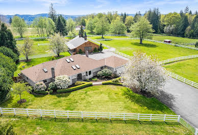 House with garden 2