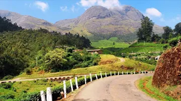 travelogged-21-things-to-do-munnar-anamudi_image