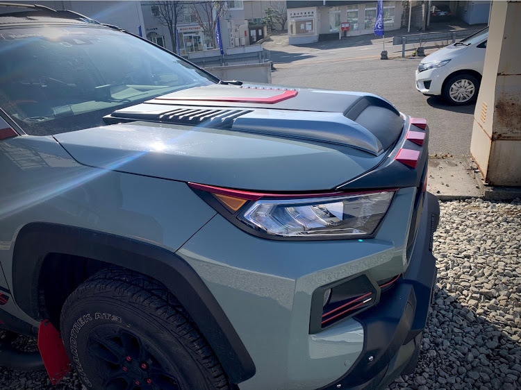 RAV4の今年の課題今年のうちに・タイから産地直送・rav4 revo化計画に関するカスタム事例の投稿画像2枚目