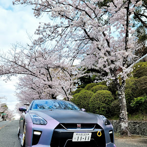 NISSAN GT-R R35