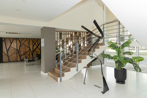 Apartment 5