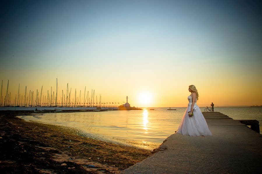 Photographe de mariage Ilias Koukouzelis (exposeme). Photo du 7 février 2019