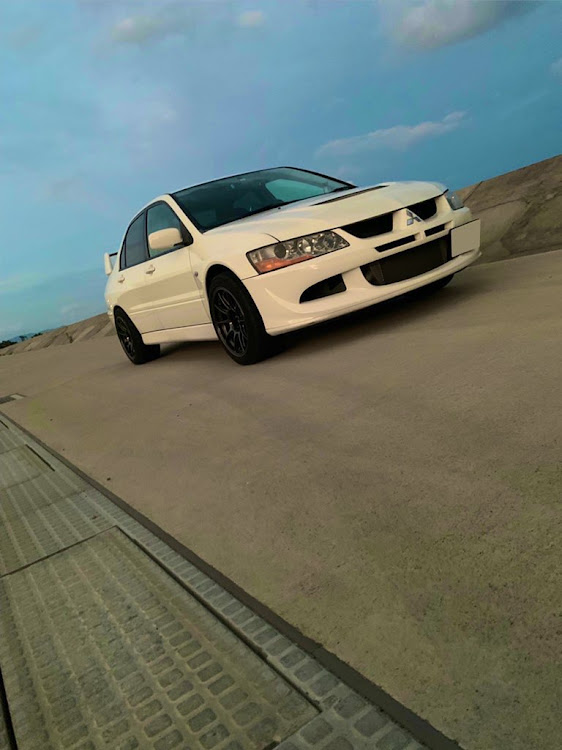ランサーエボリューションのLancer Evolution・ランエボ・ドライブ・スポーツカーに関するカスタム事例の投稿画像1枚目
