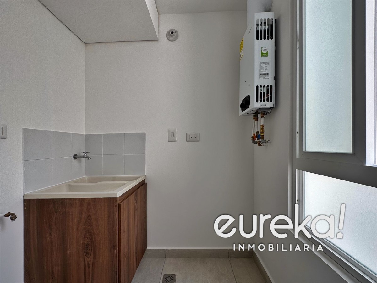 Apartamento En Venta - Varsovia Ii, Ibague