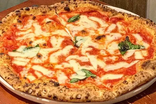 Double Cheese Margherita Pizza