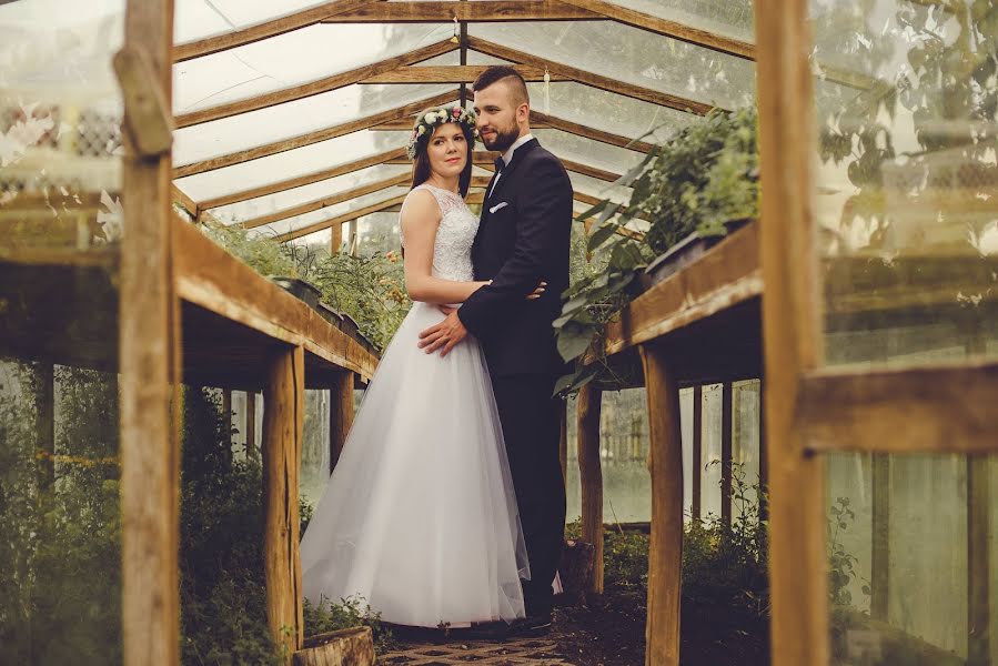 Fotógrafo de casamento Andrzej Paradowski (aparadowski). Foto de 24 de fevereiro 2020