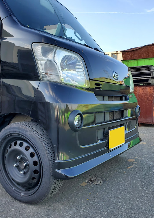 ハイゼットカーゴのエアー取り付け・ハロウィン・#s321v・#ハイゼットカーゴに関するカスタム事例の投稿画像2枚目
