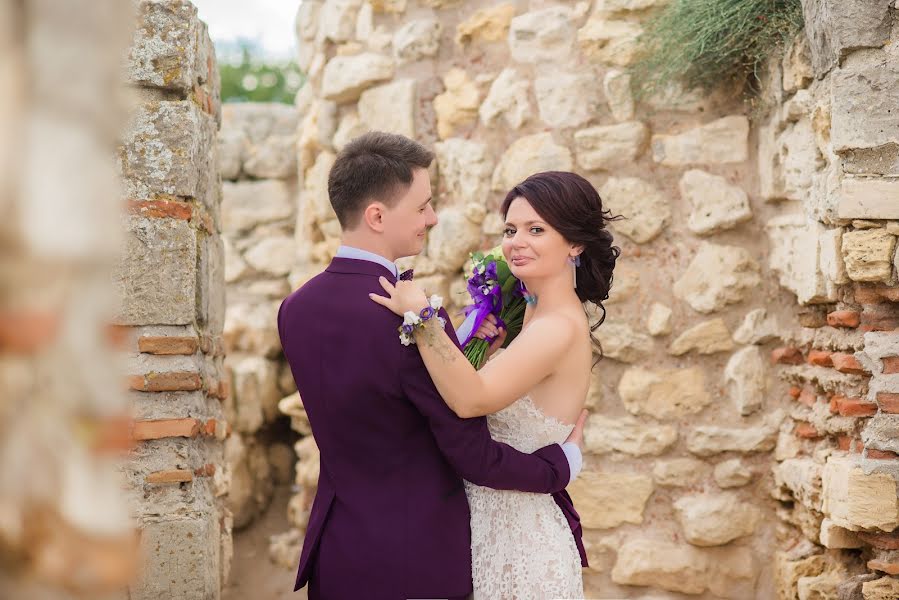 Fotógrafo de casamento Yuliya Vasileva (crimeanphoto). Foto de 10 de outubro 2018