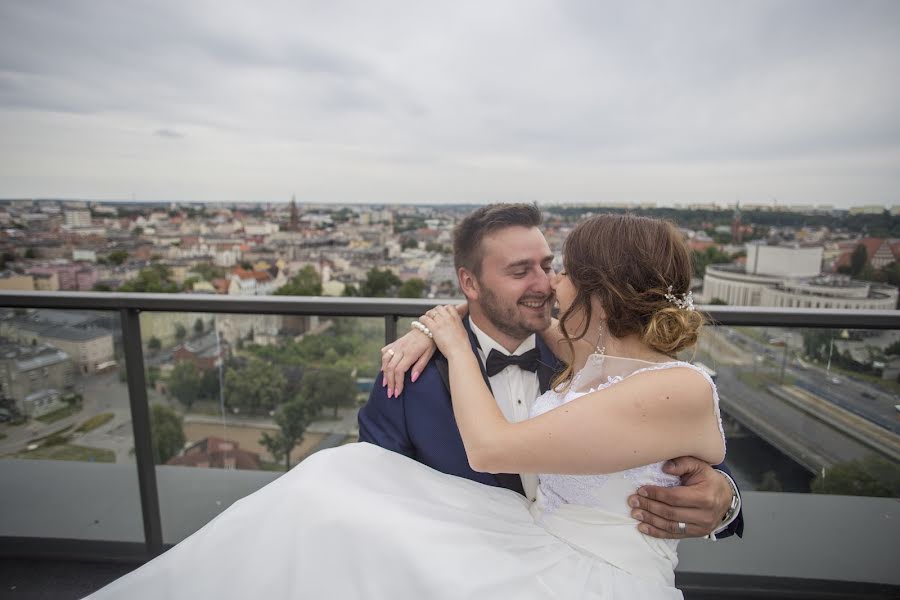 Fotografo di matrimoni Bartosz Sobiesiak (bart). Foto del 13 novembre 2018