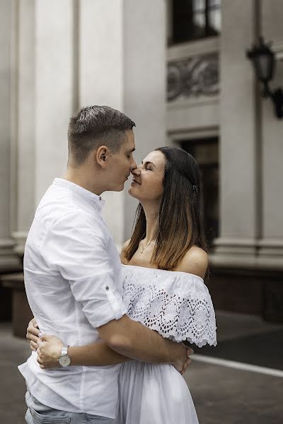 Fotógrafo de casamento Oksana Rubleva (baks). Foto de 28 de maio 2018