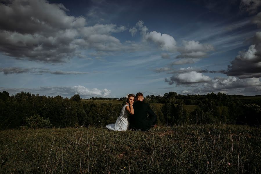 Fotografo di matrimoni Asia Lutyńska (lutynska). Foto del 25 febbraio 2020