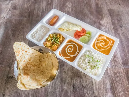 Special Thali With Tawa Paratha