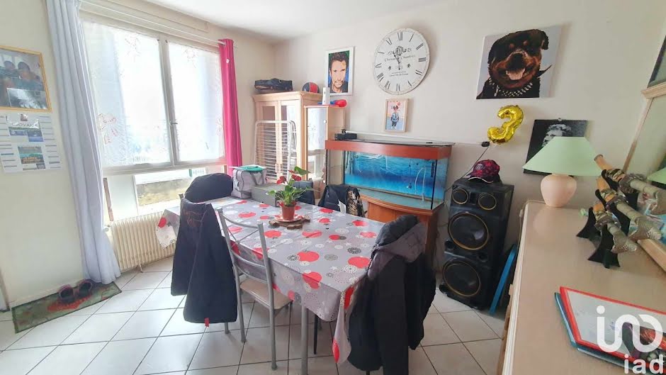 Vente maison 5 pièces 81 m² à Saint-Dizier (52100), 101 500 €