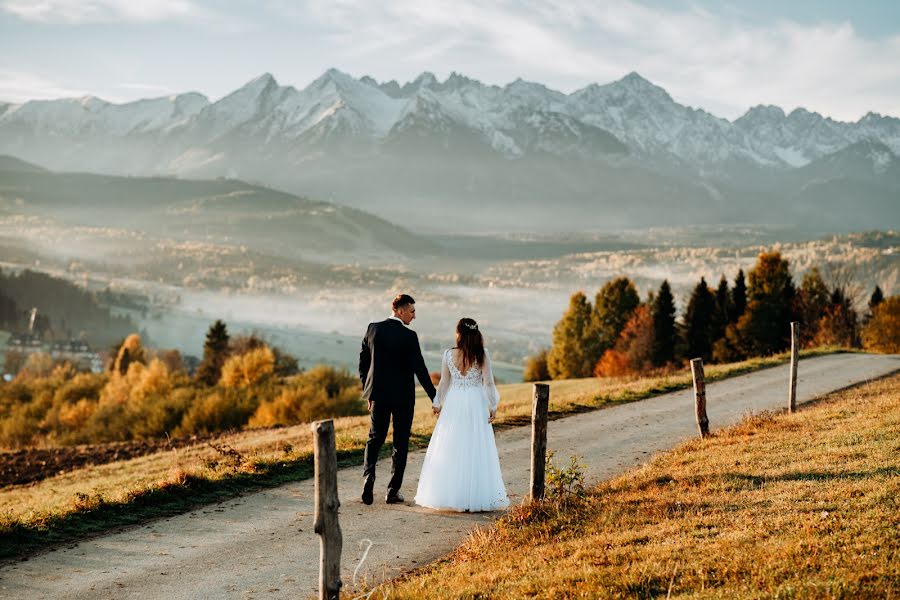 Hochzeitsfotograf Paweł Mucha (zakatekwspomnien). Foto vom 19. Oktober 2021