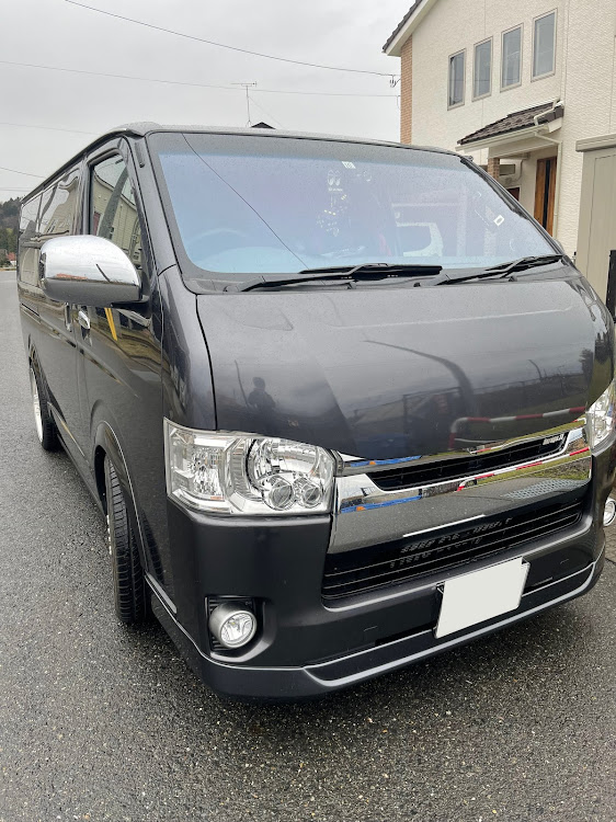 ハイエースバンのハイエース200系・4WD・ガラス・コートテクト・#愛車紹介に関するカスタム事例の投稿画像1枚目