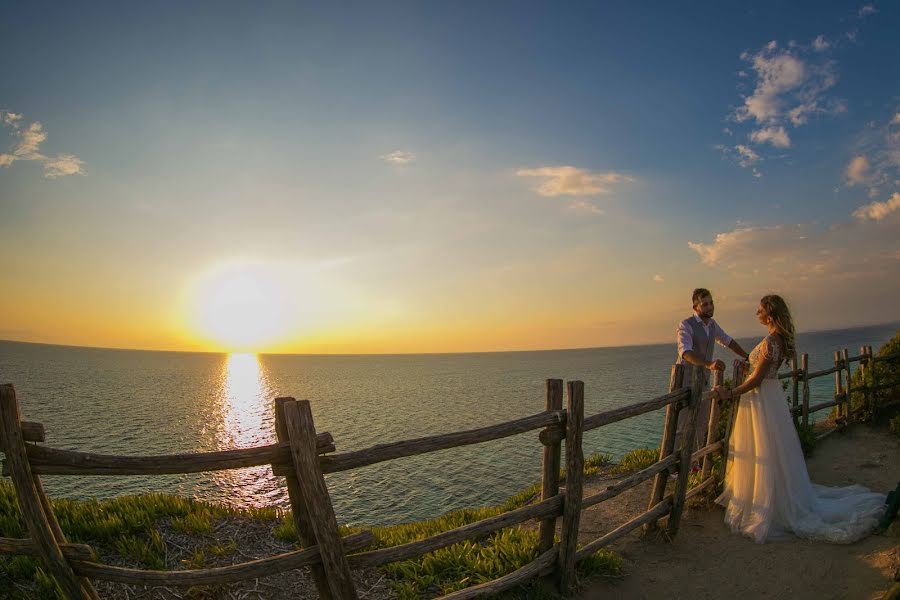 Fotografo di matrimoni George Mouratidis (mouratidis). Foto del 24 gennaio 2019