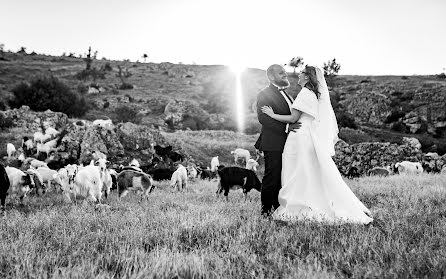 Wedding photographer Răzvan Baluș (razvanbalus). Photo of 19 November 2023