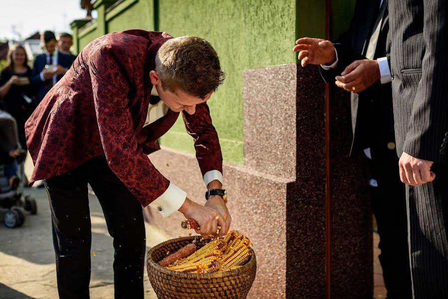 Bryllupsfotograf Pantis Sorin (pantissorin). Bilde av 17 oktober 2017