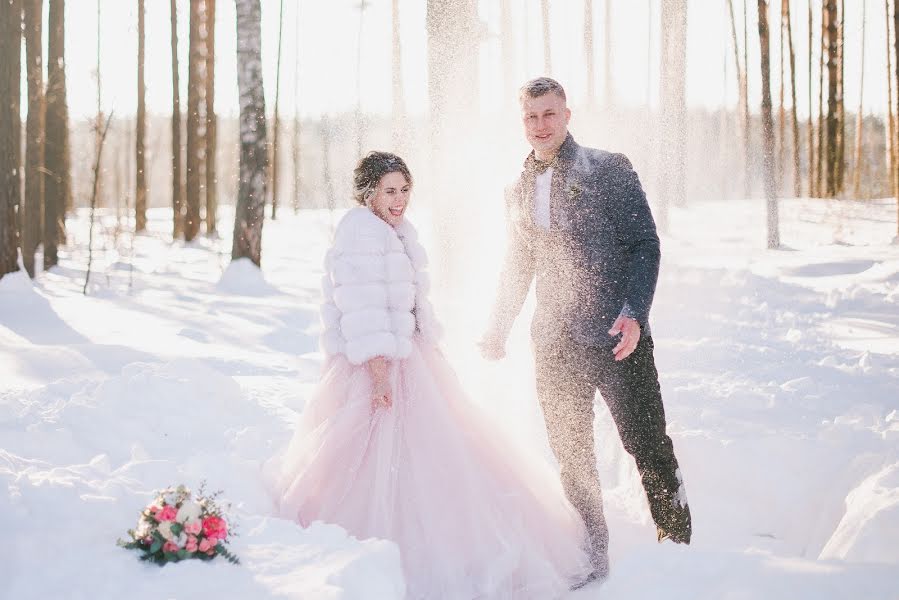 Jurufoto perkahwinan Veronika Shashkova (roniphoto). Foto pada 18 Februari 2018