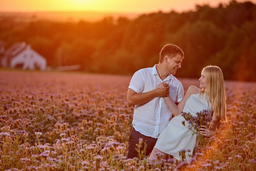 Fotografo di matrimoni Vladimir Gorbunov (vladigo). Foto del 7 luglio 2015