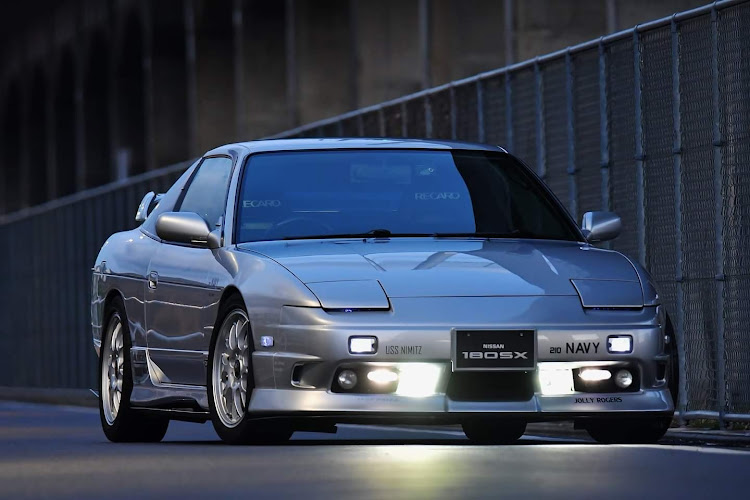 180SXのミラーレス一眼・戯言・高架下・夜間撮影・望遠レンズに関するカスタム事例の投稿画像1枚目