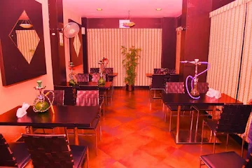 Tonic Bar & Lounge photo 