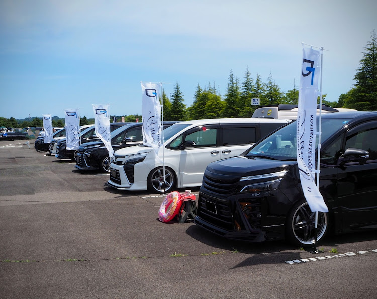 ヴォクシーのpickupcars2024・"Dual" 80custom&photo・midnight-family・FanMeeting2024・ファンミーティング2024に関するカスタム事例の投稿画像5枚目