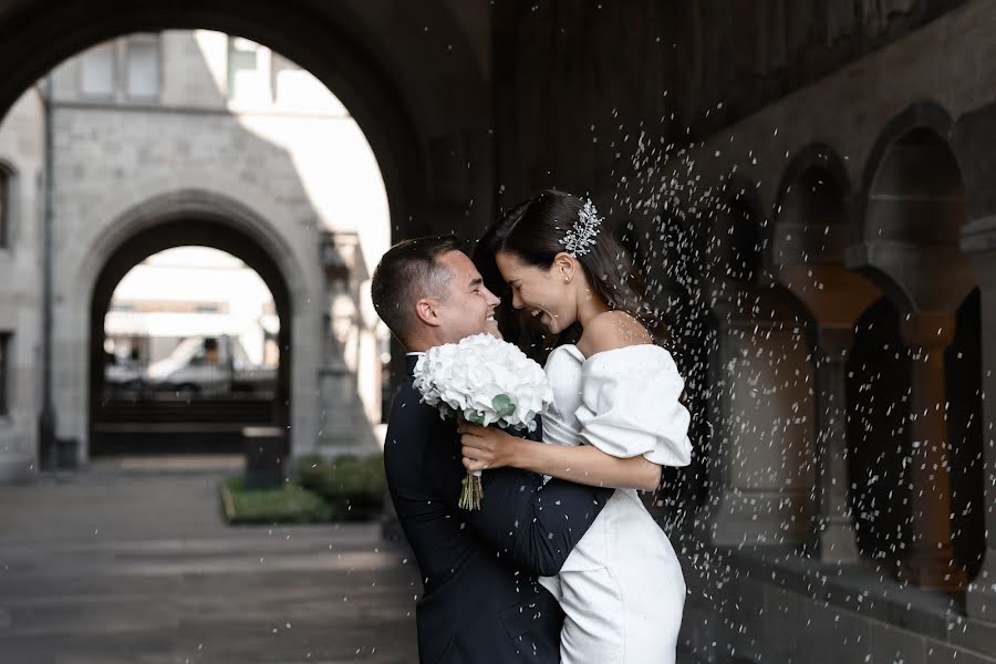 Svadobný fotograf Olga Dietiker (oljadietiker). Fotografia publikovaná 4. novembra 2022