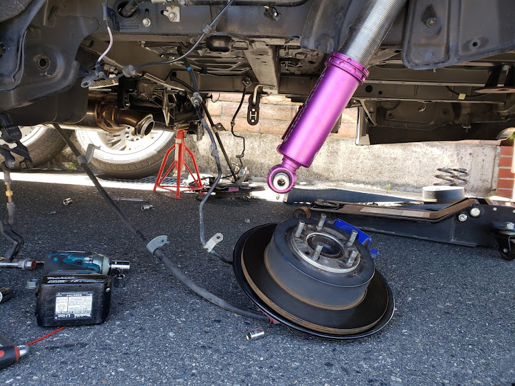 アルファードのホイール交換・R35・DIY・アクスル交換・J-LINEに関するカスタム事例の投稿画像5枚目
