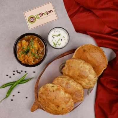 Methi Poori With Aloo Sabzi