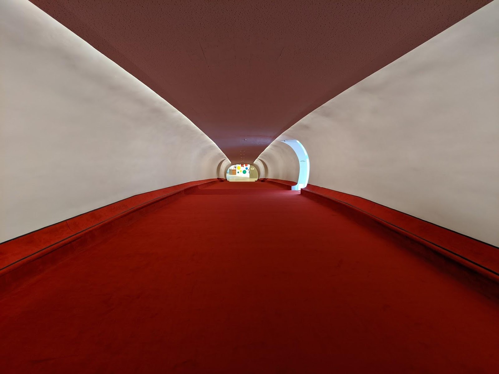 TWA Flight Centre Tubes